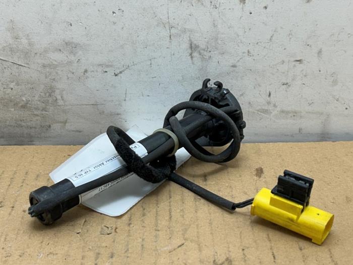 Nabój pokrywy silnika Mercedes A-Klasse