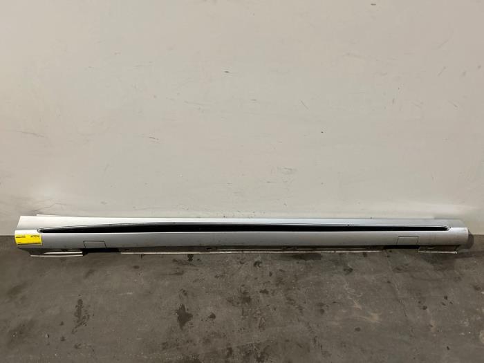 Próg prawy Mercedes A-Klasse