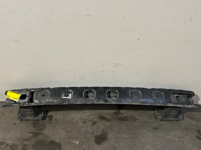 Belka podwozia tyl Mercedes A-Klasse