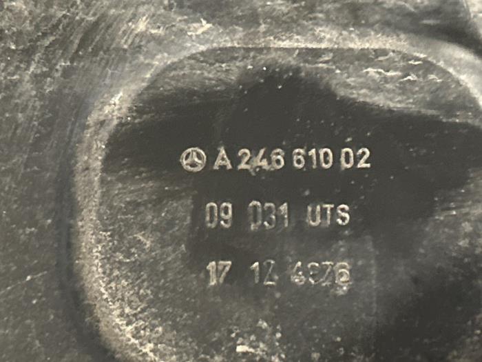 Belka podwozia tyl Mercedes A-Klasse