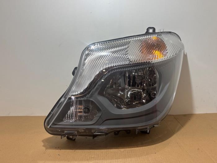 Phare gauche Mercedes Sprinter