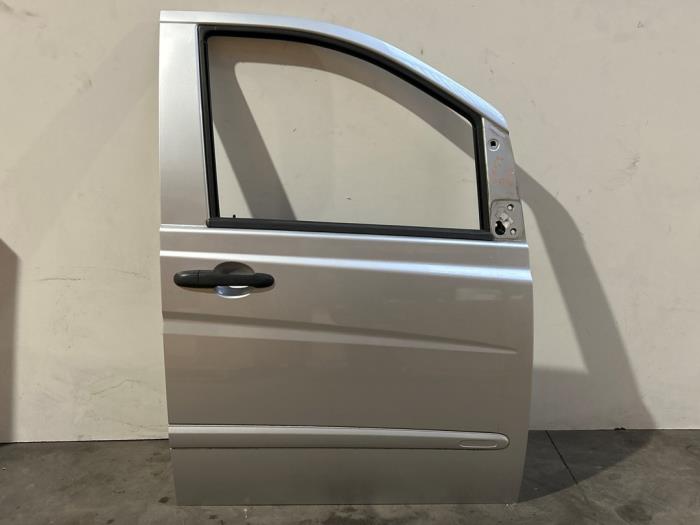 Drzwi prawe wersja 2-drzwiowa Mercedes Vito