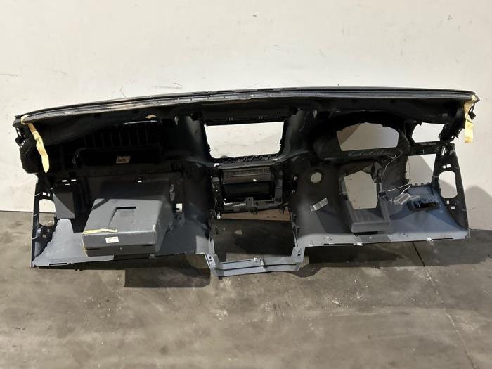 Dashboard Mercedes Vito