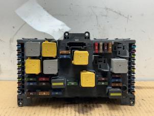 Gebruikte Comfort Module Mercedes Vito (639.6) 2.2 109 CDI 16V Prijs op aanvraag aangeboden door Autoparts Van De Velde