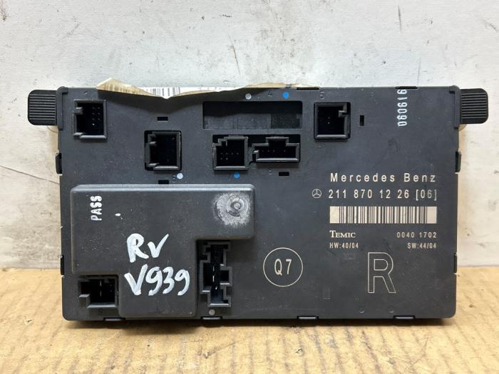 Modul centralnego zamka Mercedes E-Klasse