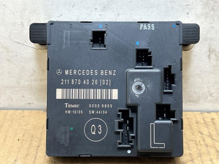 Modul centralnego zamka Mercedes E-Klasse