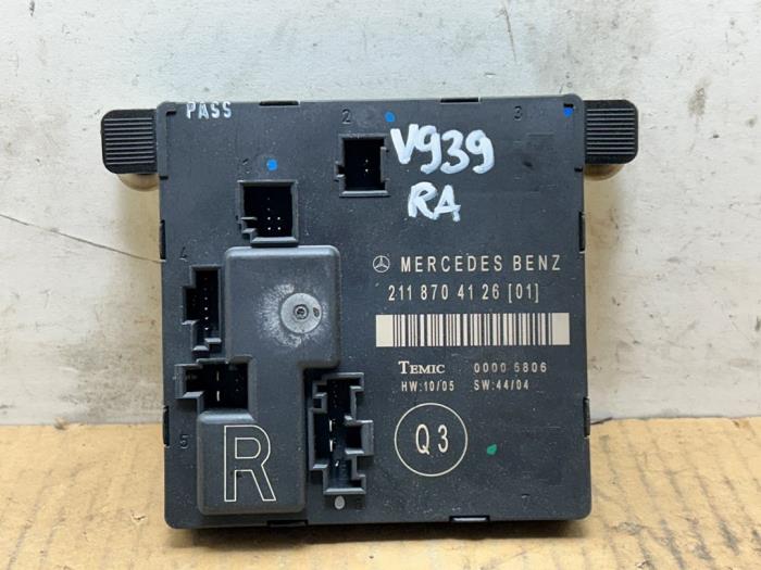 Modul centralnego zamka Mercedes E-Klasse