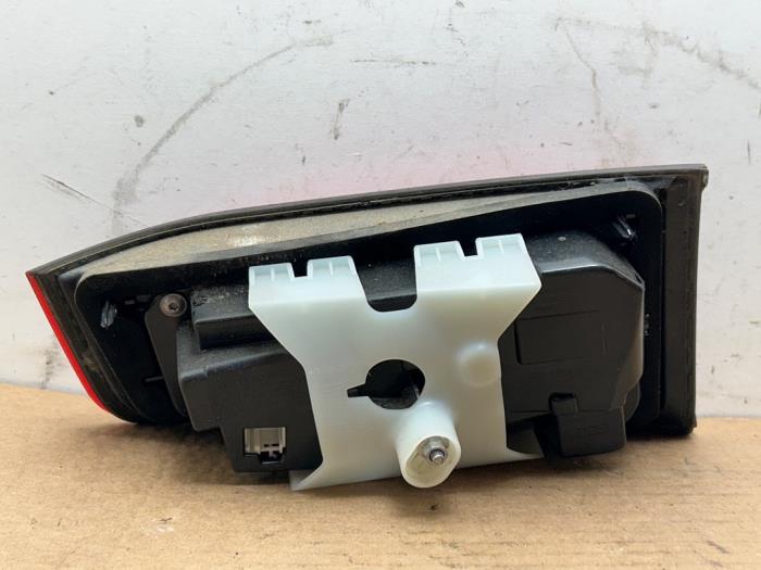 Luz trasera izquierda Mercedes GLB-Klasse