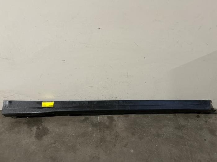 Umbral derecha Mercedes GLB-Klasse