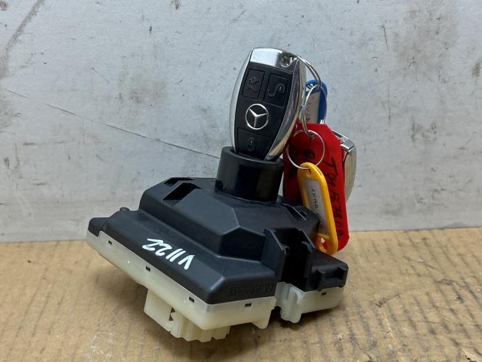 Stacyjka + sterownik Mercedes C-Klasse