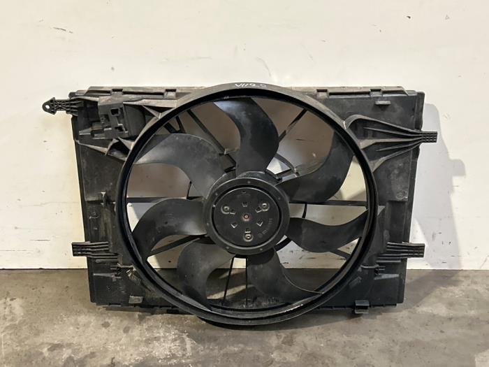 Wentylator chlodzenia silnika Mercedes C-Klasse