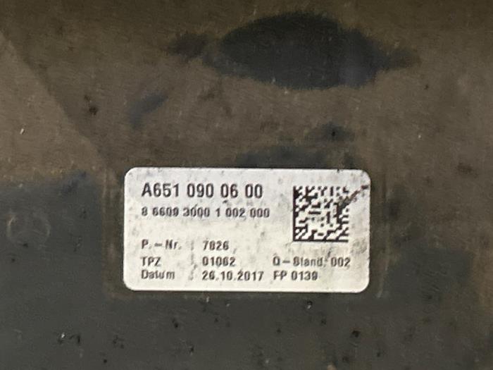 Boîtier filtre à air Mercedes C-Klasse