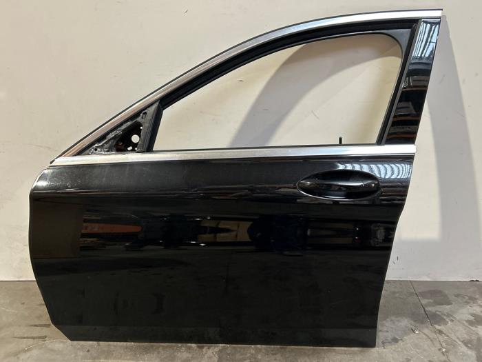 Drzwi lewe przednie wersja 4-drzwiowa Mercedes C-Klasse