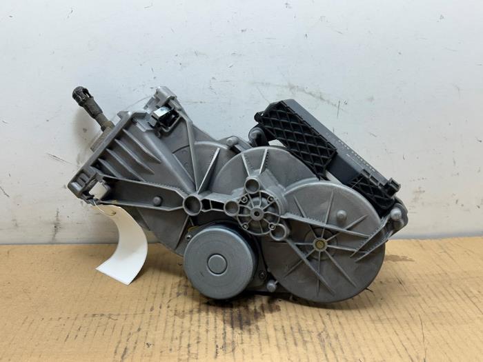 Coffre moteur Mercedes C-Klasse