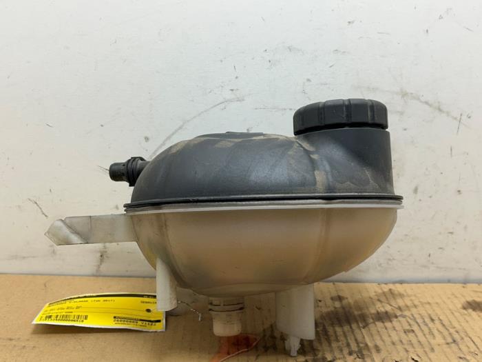 Zbiornik rozprezny Mercedes C-Klasse