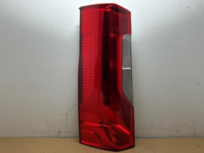 Luz trasera izquierda Mercedes Sprinter