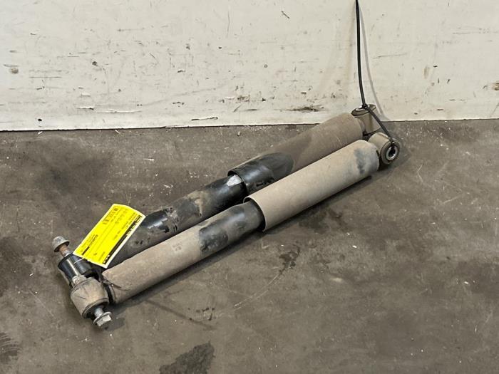 Zestaw amortyzatorów Mercedes Sprinter