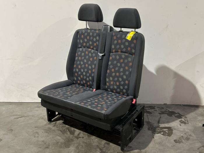 Bank rechts vorne Mercedes Vito