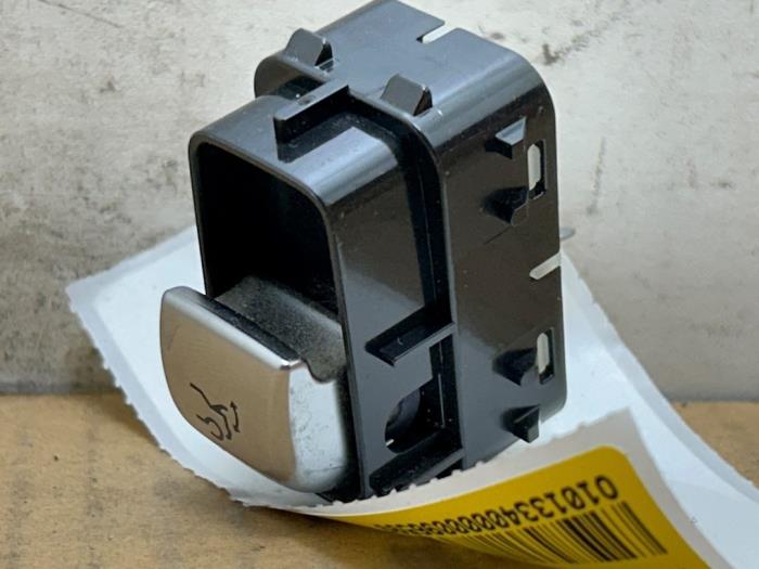 Commutateur hayon Mercedes C-Klasse