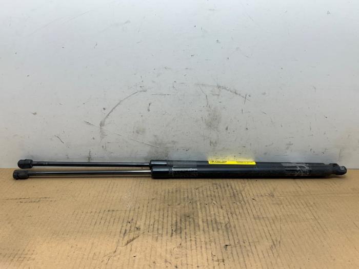 Zestaw amortyzatorów gazowych pokrywy bagaznika Mercedes Vito