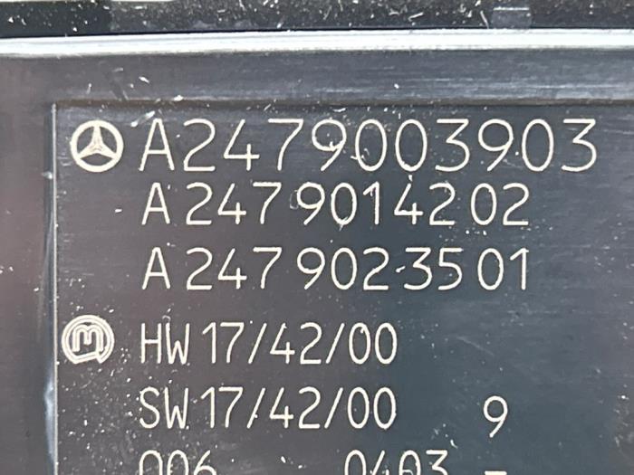 On-board computer controller Mercedes B-Klasse