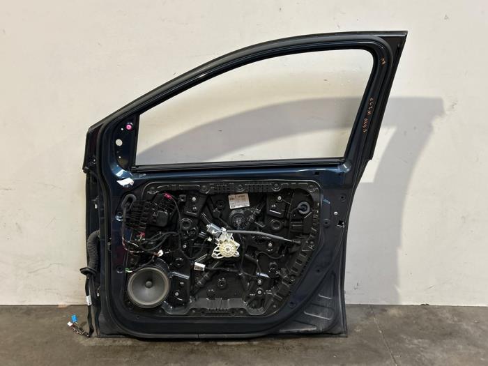 Portière 4portes avant droite Mercedes B-Klasse