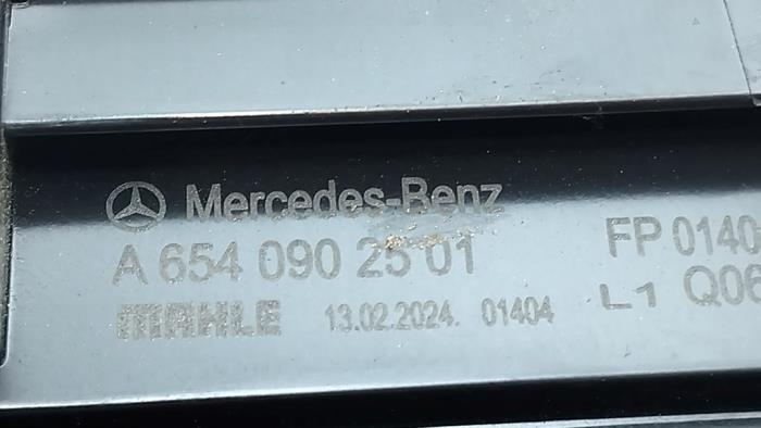 Obudowa filtra powietrza Mercedes C-Klasse