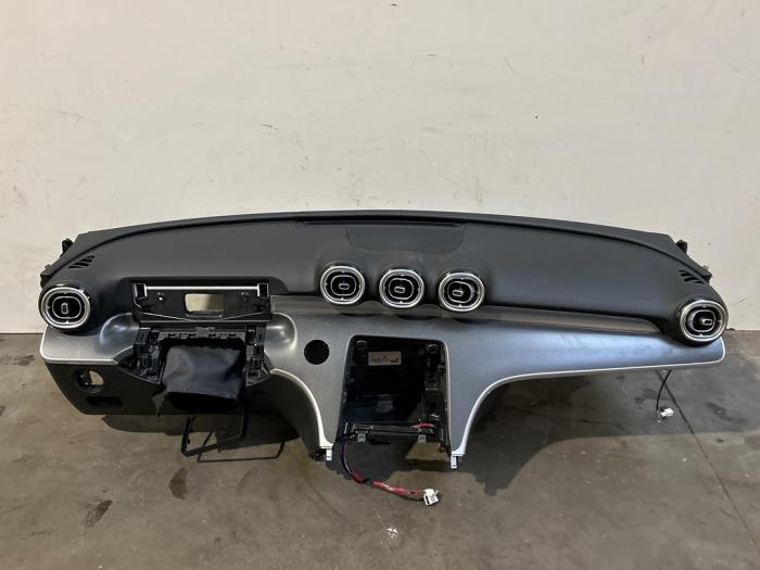 Armaturenbrett Mercedes C-Klasse