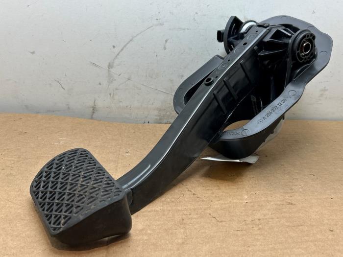 Pedal hamulca Mercedes C-Klasse