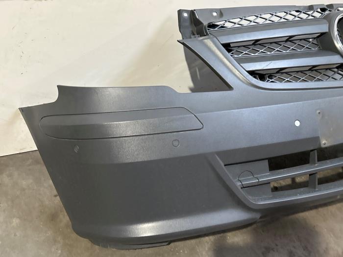 Zderzak przedni Mercedes Vito