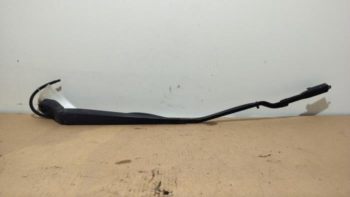 Bras essuie-glace avant Mercedes Vito