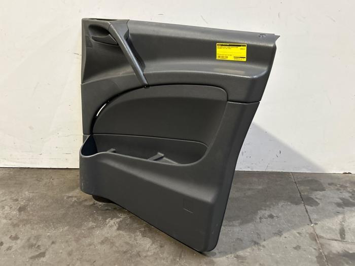 Türverkleidung 4-türig rechts vorne Mercedes Vito