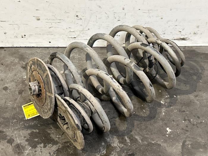 Ressort de flexion arrière Mercedes Vito