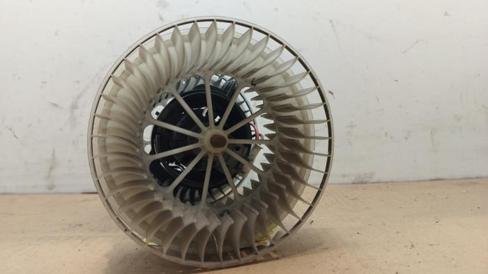 Silnik wentylatora nagrzewnicy Mercedes Vito