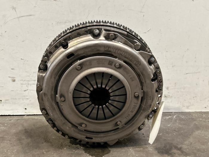 Kolo zamachowe Mercedes Sprinter