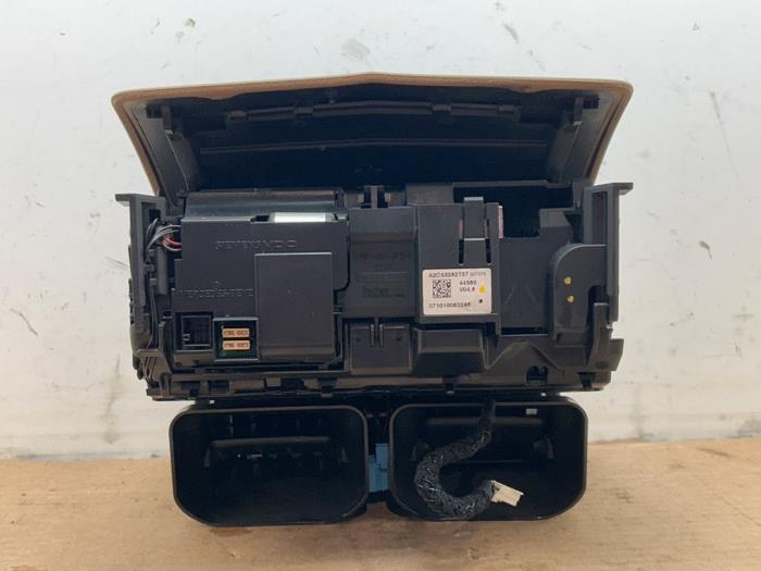 Affichage navigation Mercedes C-Klasse