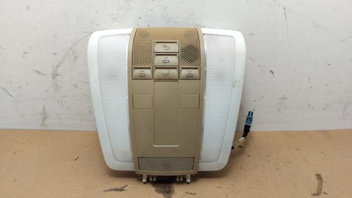 Eclairage intérieur avant Mercedes C-Klasse