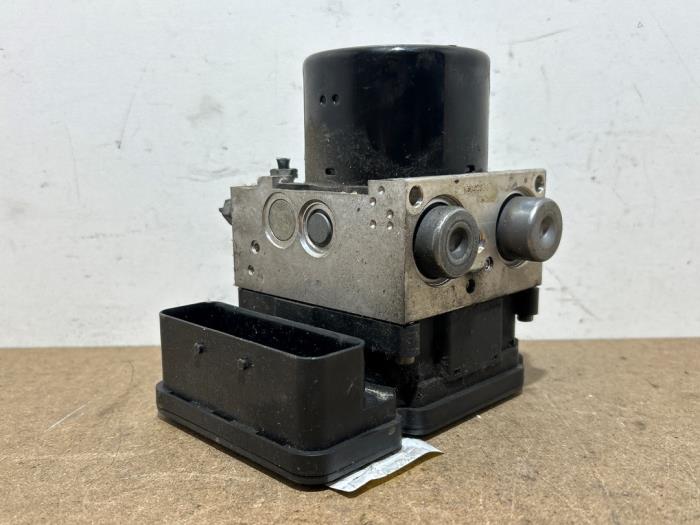 ABS pump Mercedes C-Klasse