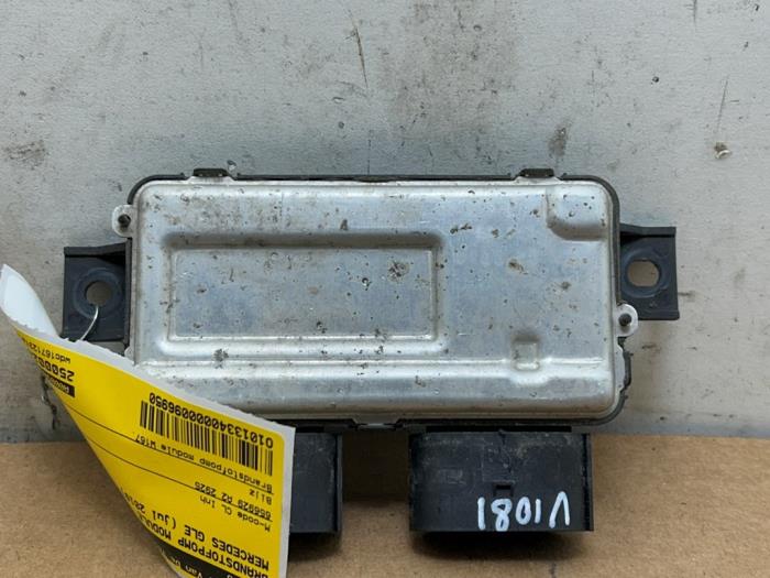 Modul pompa paliwowa Mercedes GLE