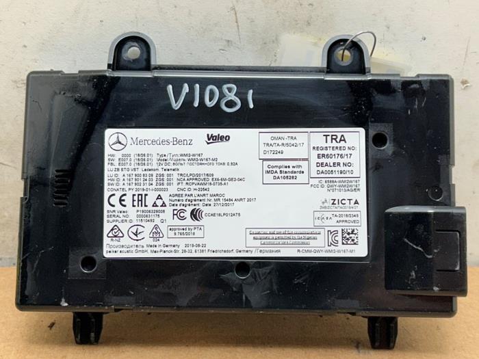 Ladowarka bezprzewodowa Mercedes GLE