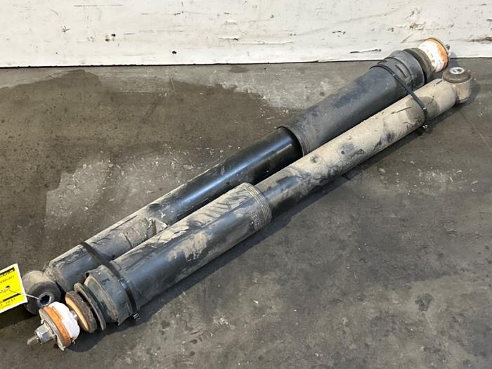 Zestaw amortyzatorów Mercedes SLK