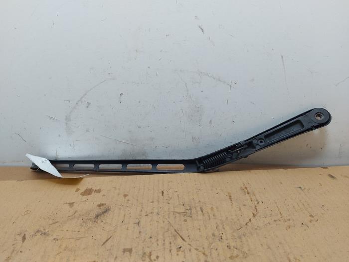 Brazo delantero de limpiaparabrisas Mercedes CLK