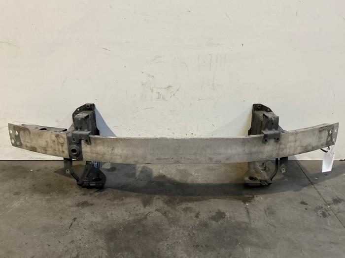 Barre châssis avant Mercedes CLK