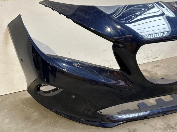 Zderzak przedni Mercedes CLA