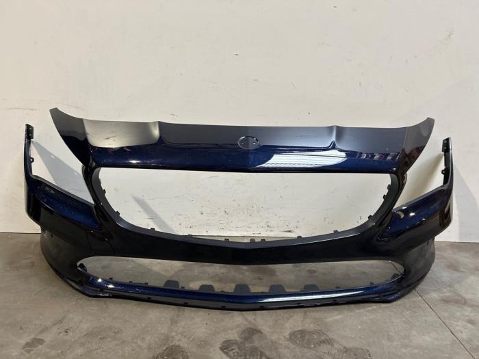 Zderzak przedni Mercedes CLA