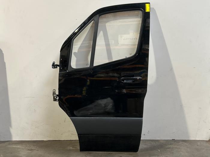 Drzwi lewe wersja 2-drzwiowa Mercedes Sprinter
