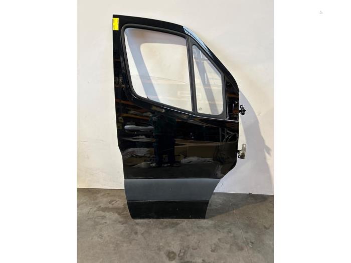 Drzwi prawe wersja 2-drzwiowa Mercedes Sprinter