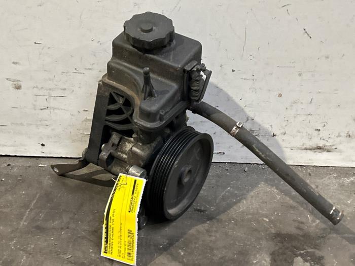 Power steering pump Mercedes E-Klasse