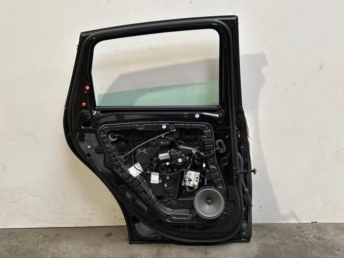 Portier 4Deurs links-achter Mercedes B-Klasse