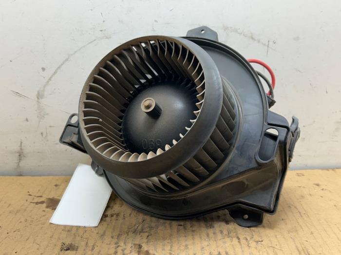 Silnik wentylatora nagrzewnicy Mercedes Sprinter